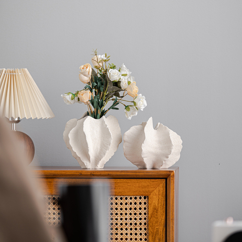 Modern simple style transformed into star fruit ceramic vase light luxury home decoration